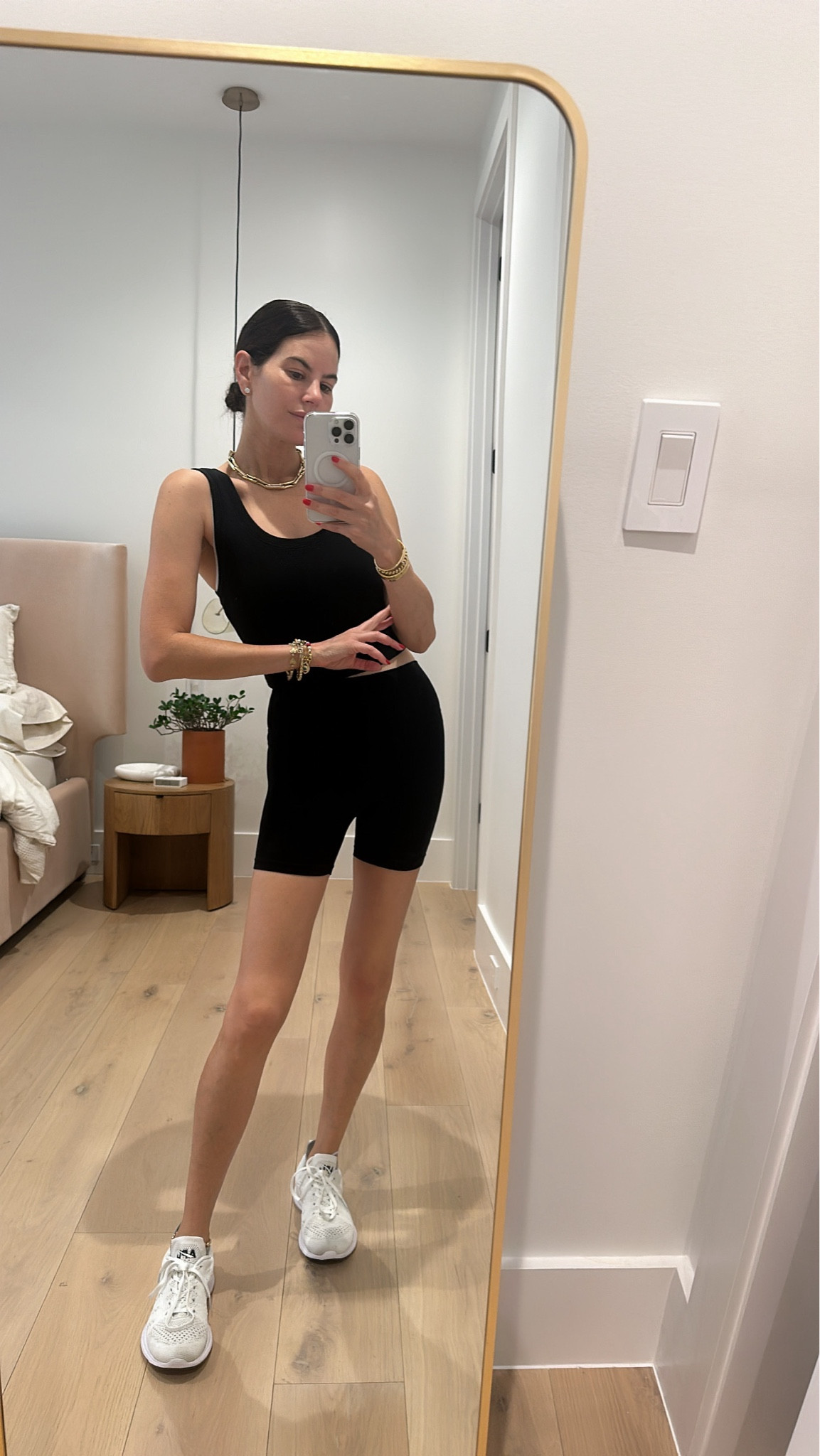 Loving this activewear outfit! 

Summer fashion - Activewear - Easy outfits - Summer fashion - Ootd - Workout outfit - Black biker shorts - Black workout tank

#LTKStyleTip #LTKSeasonal #LTKFitness