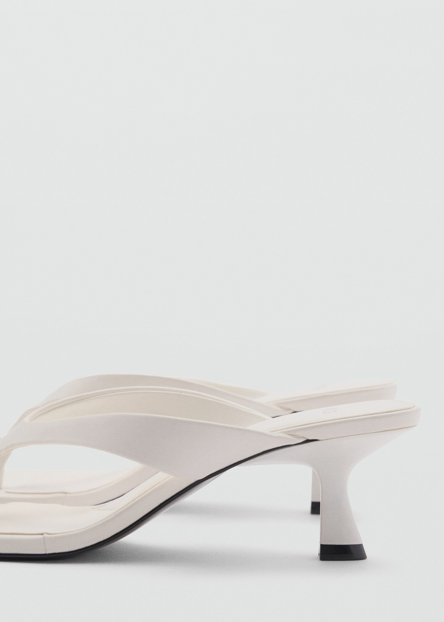 Kitten heel sandals | MANGO (US)