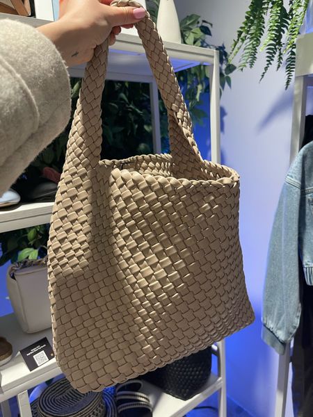 Vegan leather woven tote perfect for spring and summer 😍 

#LTKstyletip