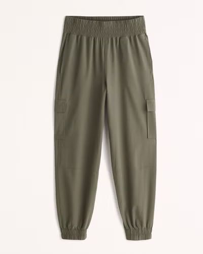 YPB motionTEK Cargo Jogger | Abercrombie & Fitch (US)