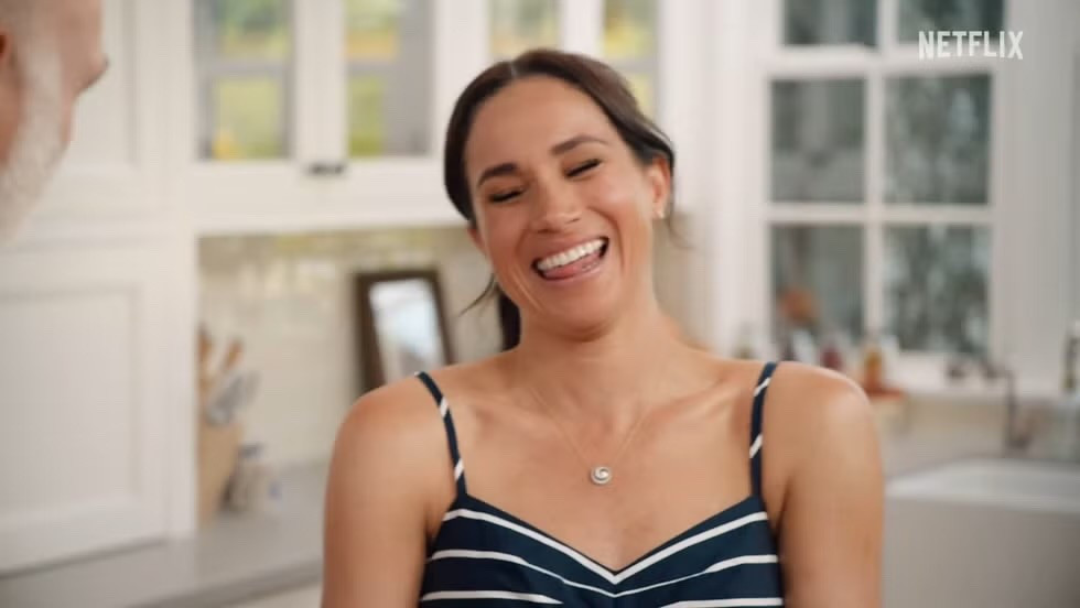 Meghan Markle
With love Meghan
Netflix
Celebrity style
Look for less
Stripe dress

#LTKFindsUnder50 #LTKFindsUnder100 #LTKStyleTip