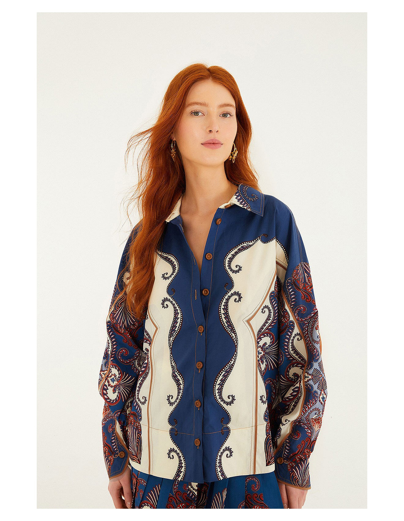 ARABESQUE SCARF BU SHIRT | David Jones (Australia & New Zealand)