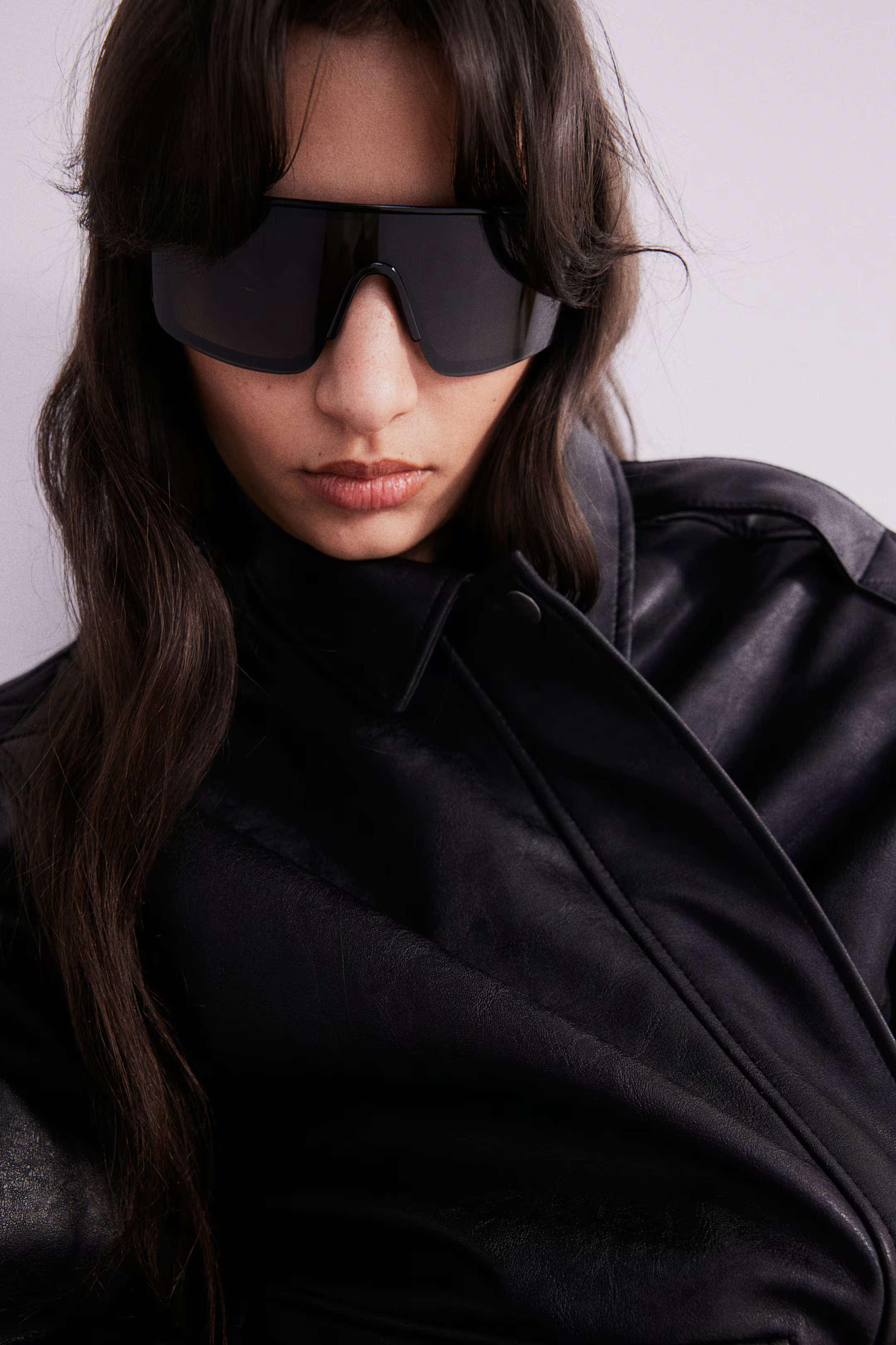 Coated Bomber Jacket - Long sleeve - Regular length - Black - Ladies | H&M US | H&M (US + CA)