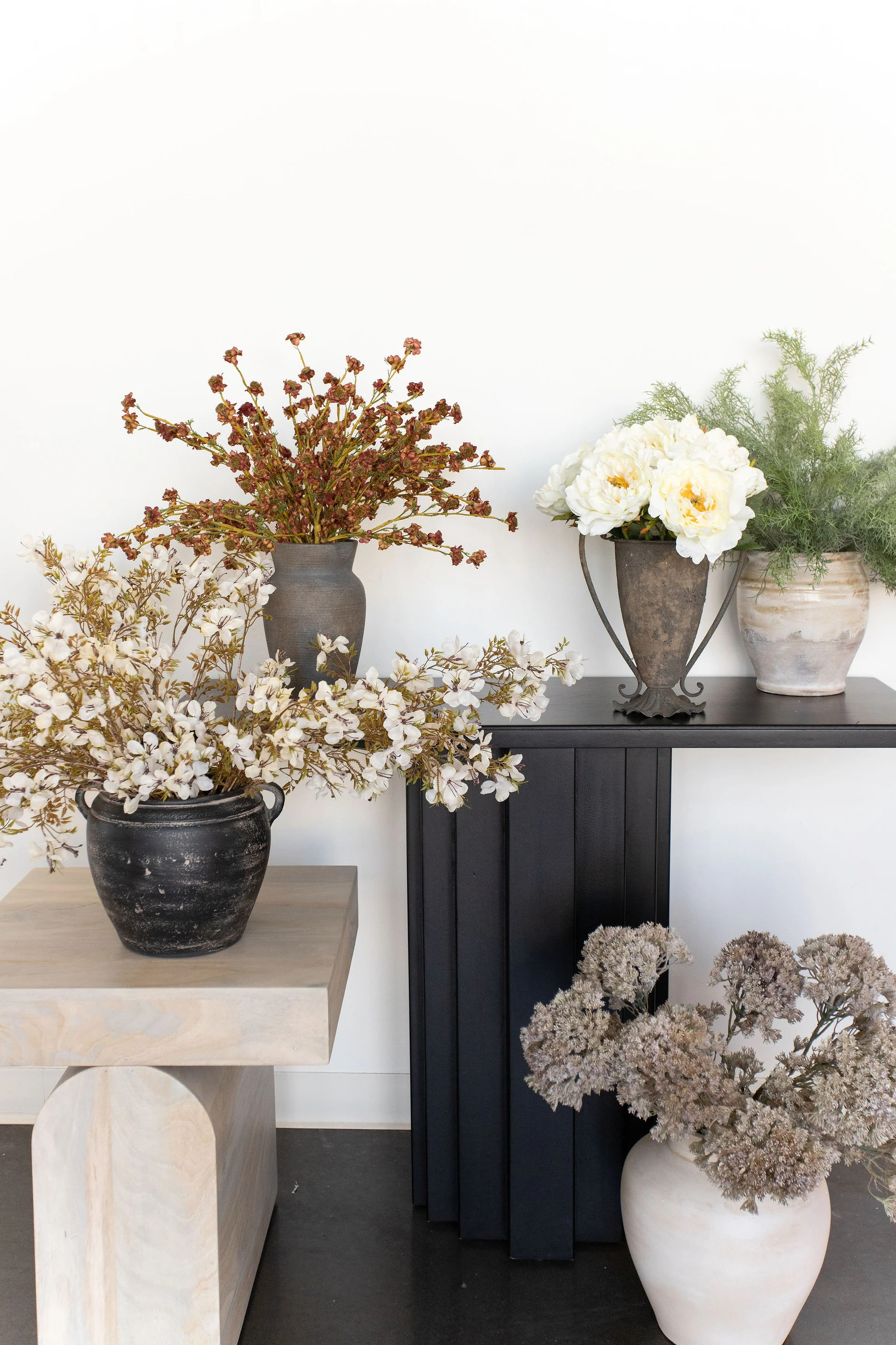 Rustic Handle Vase | THELIFESTYLEDCO