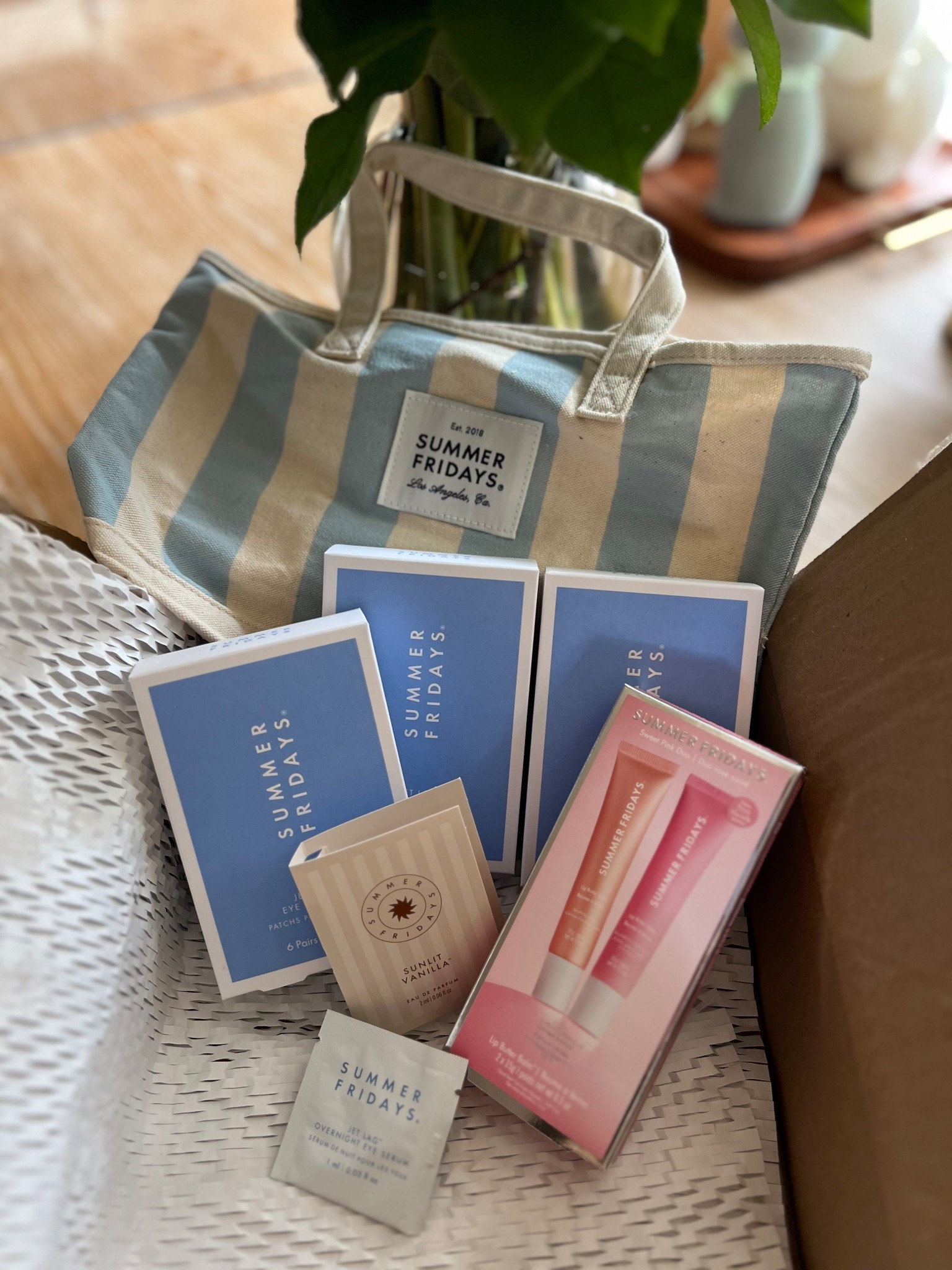 Summer Fridays BDay sale is still going on!! 20% off sitewide w/code BDAY + free mistery tote w/purchase $75+
Summer Fridays Sweet Pink Duo | and my most favorite @Summer Fridays jet lag eye paches!! 

#LTKgrwm #LTKTravel #LTKselfcare