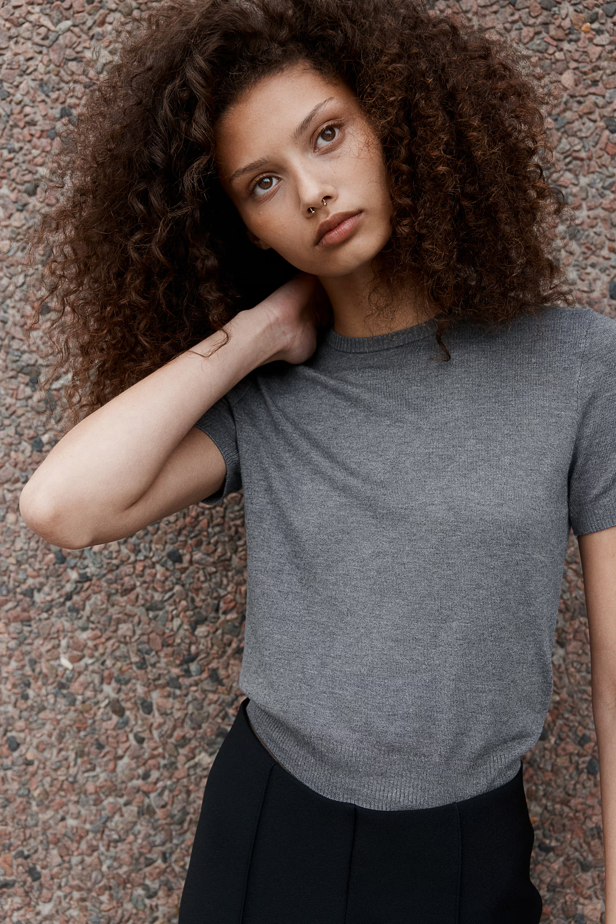 Fine-knit T-shirt - Round Neck - Short sleeve - Dark gray melange - Ladies | H&M US | H&M (US + CA)