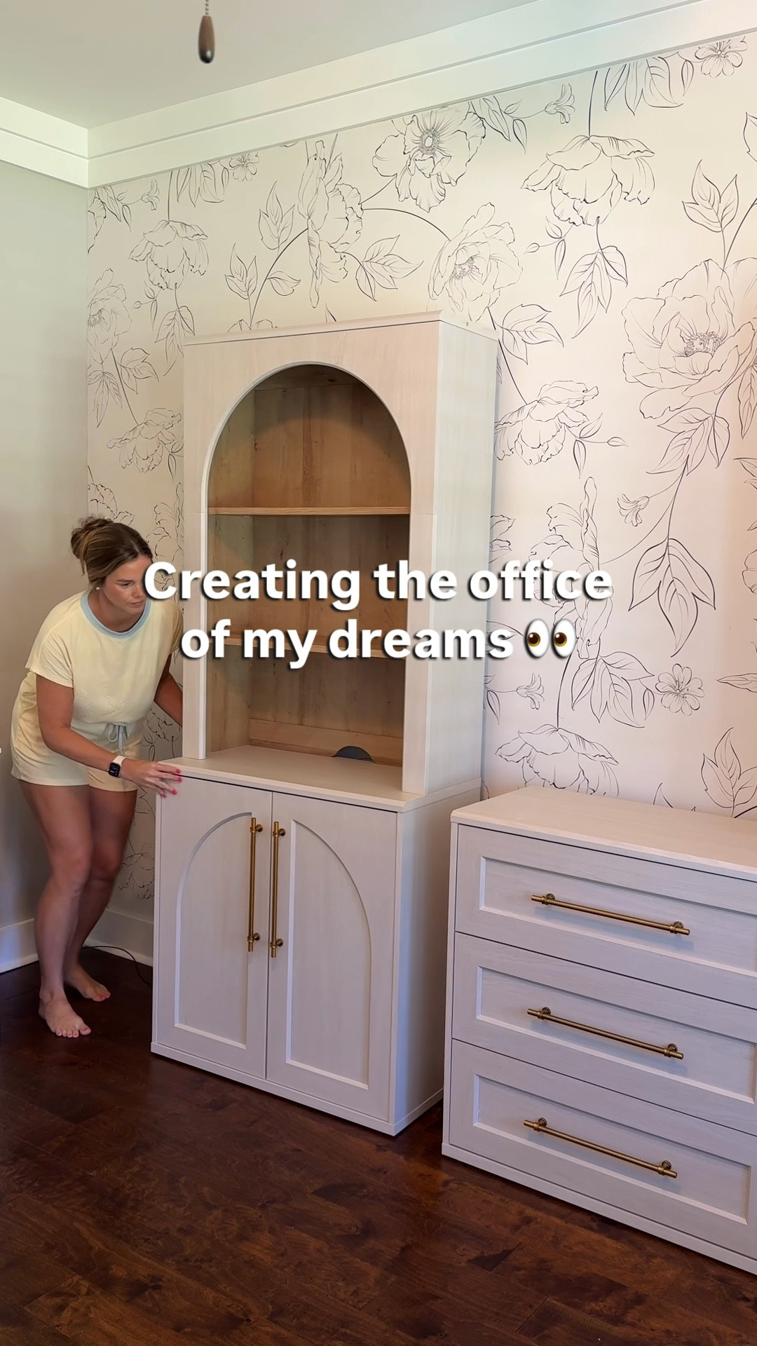 ✨These are the most gorgeous office bookshelves!!! Such great quality, easy to put together, and so much storage! 

#wayfair #office #officemakeover @wayfair