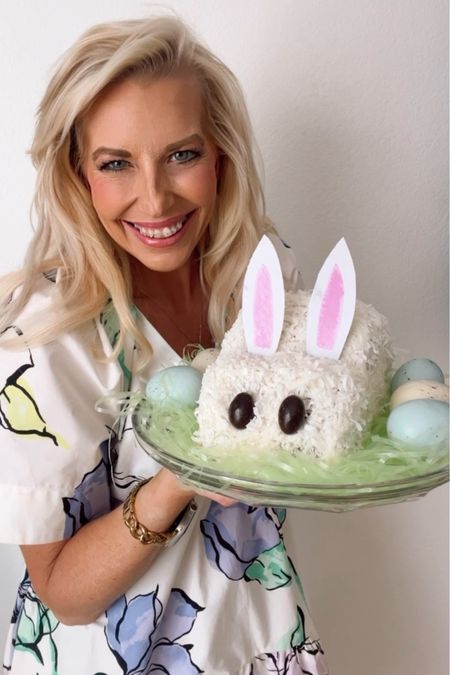 Bunny cakes and Easter Dresses!! 
Full recipe and easy how to make this cake is on my IG. 

Spring dress / Target finds 


#LTKstyletip #LTKfindsunder50 #LTKSeasonal