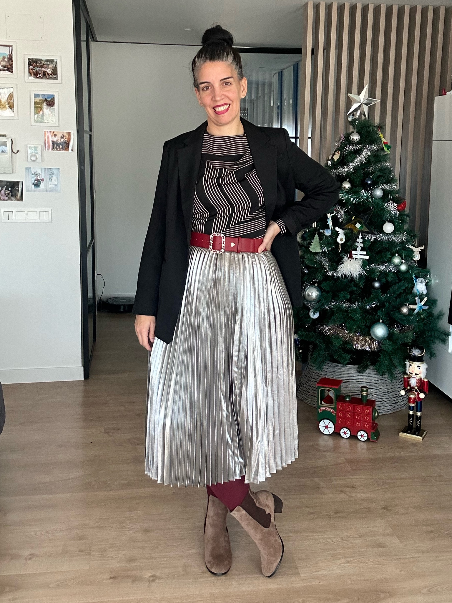 Love this festive and comfy look ❤️


#ltkgift

LTKFestiveSaleES #LTKmidsize #LTKSeasonal
