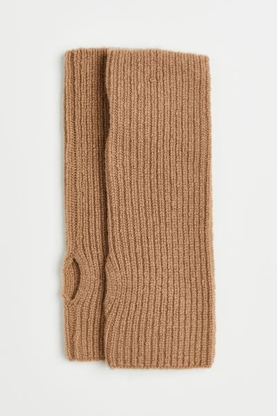 Cashmere-blend wrist warmers | H&M (US + CA)