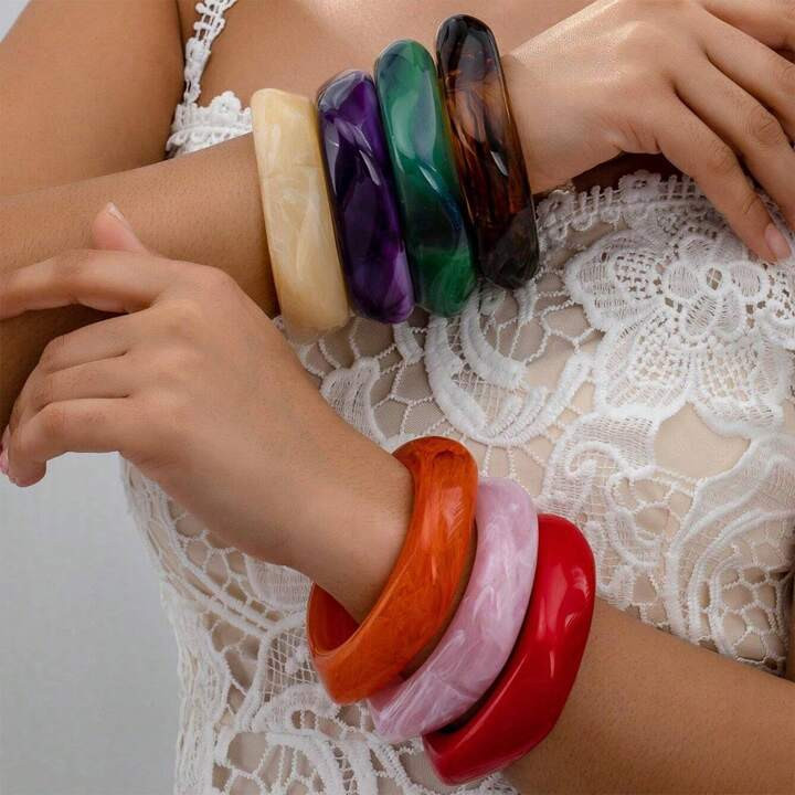 1pc Colorful Irregular Square Acrylic Bangle, Exaggerated Gothic Style Party Gift, Unisex Wristba... | SHEIN