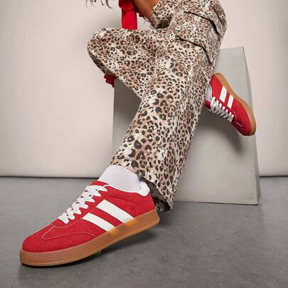 Women's Red White Retro-Striped Sneakers With Gum Sole- Offering Timeless Style, Comfort, And A Must-Have. New Year Holiday Valentine Gifts Summer Sho | SHEIN