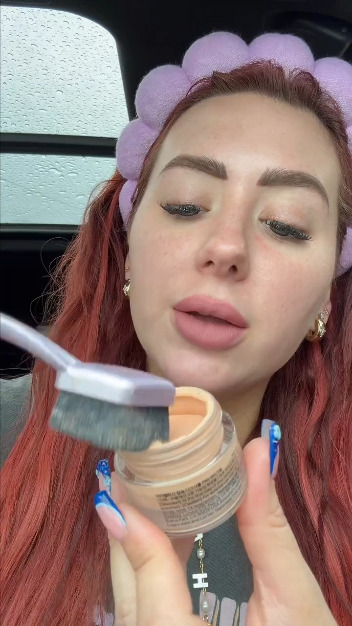 If you’re in your 30s like me and tired of concealers, try the Dr. Melaxin under eye cream! #drmelaxin #drmelaxinskincare #undereyecream #dealsforyoudays #ad 

 #LTKgrwm #LTKselfcare #LTKBeauty