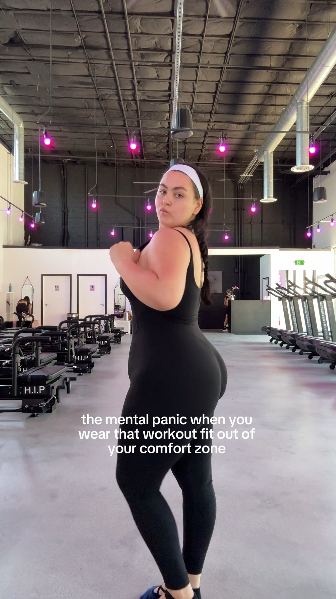 Workout jumpsuit!!

Workout outfit, Pilates, jumpsuit, athleisure, athletic wear, gym outfit 

#LTKStyleTip #LTKPlusSize #LTKFitness