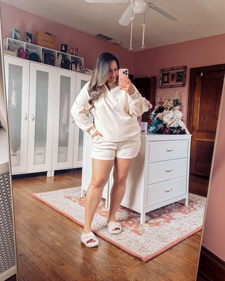 Casual set that’s perfect for the weekend! Wearing an M (size down one). Also linked my summer slippers!

Midsize
Curvy
Comfy outfit
Two piece set
Amazon fashion 
Neutral outfit
Quarter zip

#LTKmidsize #LTKfindsunder50