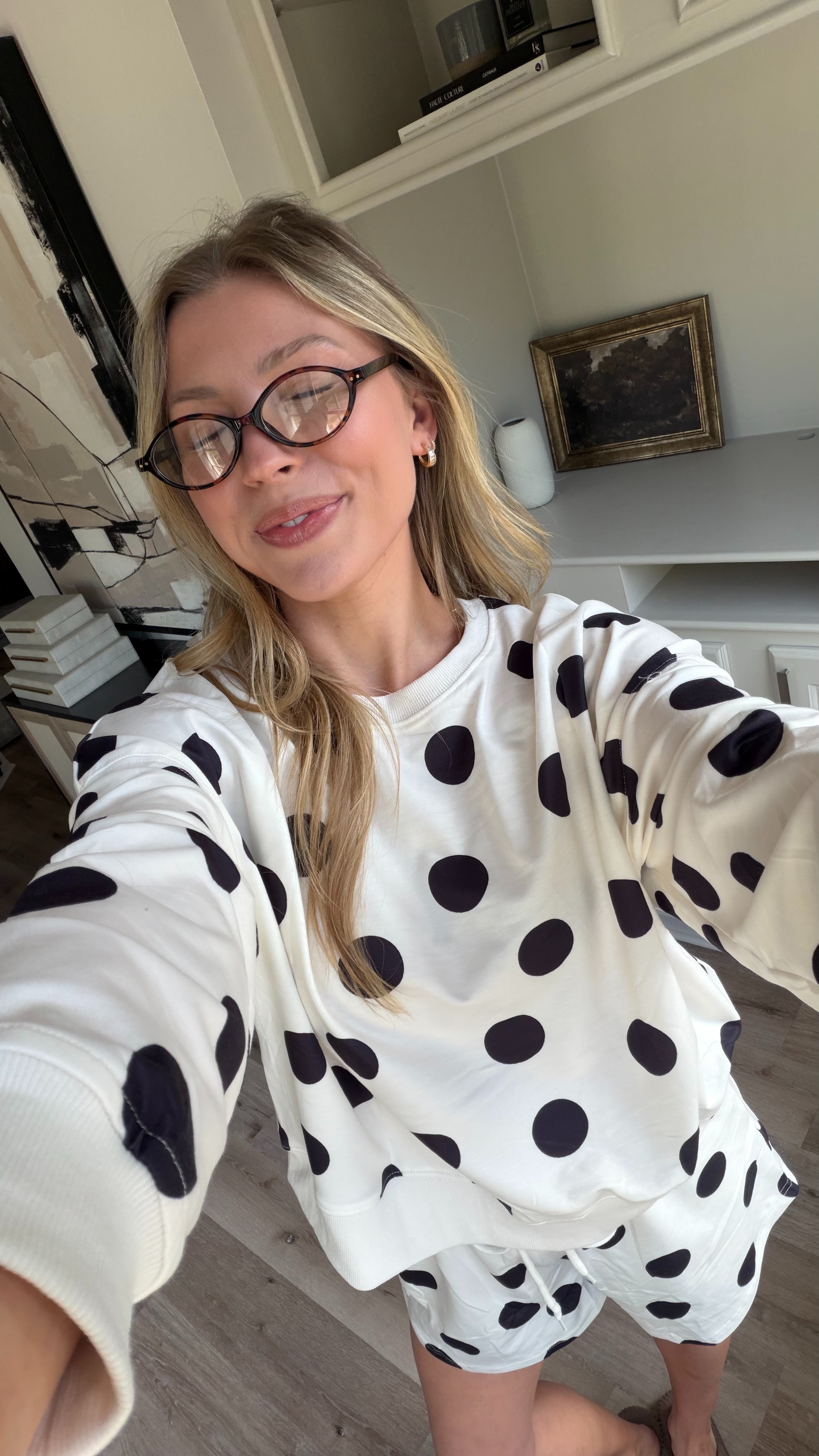 Cutest matching polka dot lounge set! Wearing medium 

 