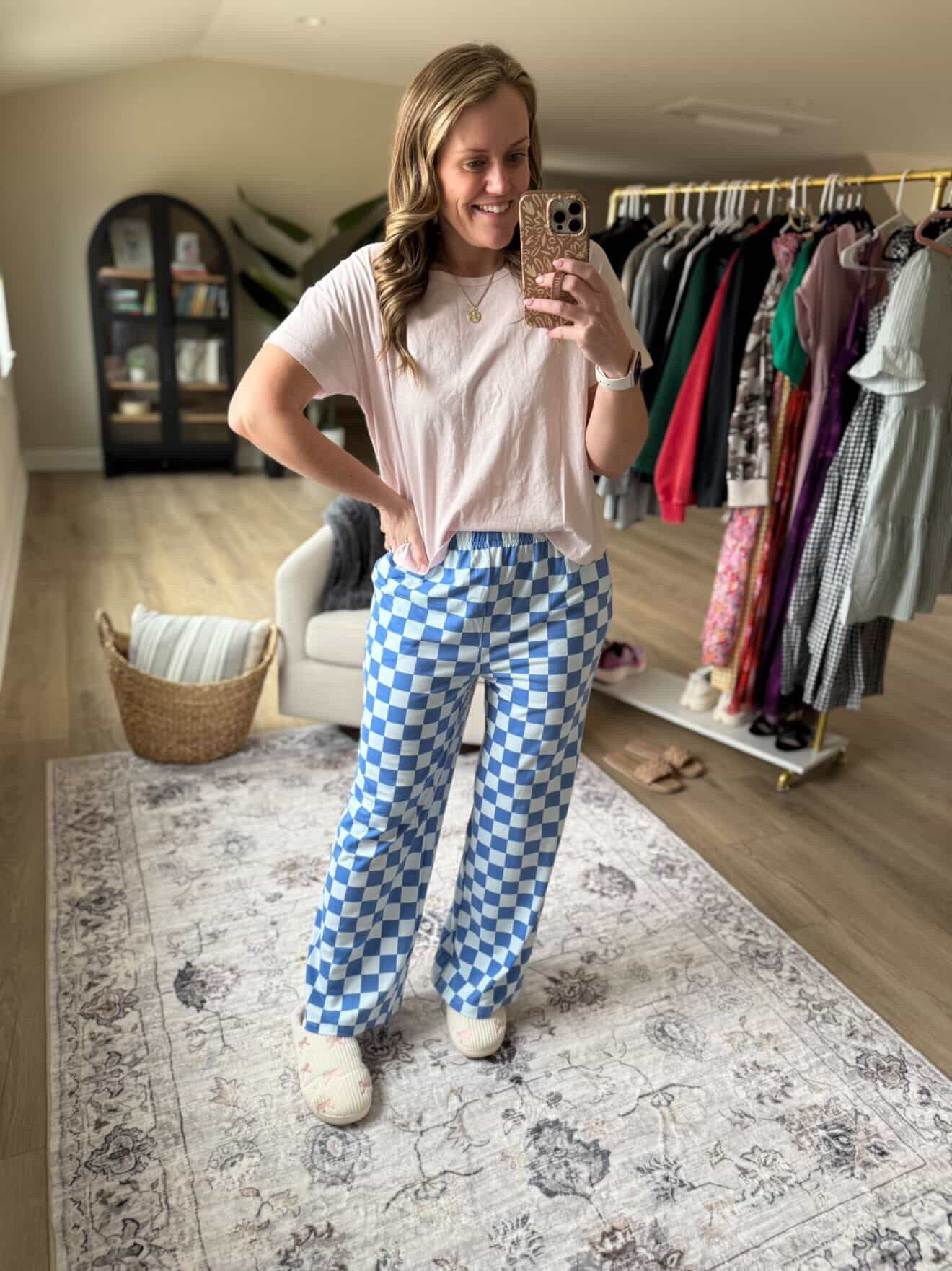 Checkered palazzo pants

Spring outfits mom outfit  Amazon fashion 

#LTKootd #LTKmomlife #LTKgrwm