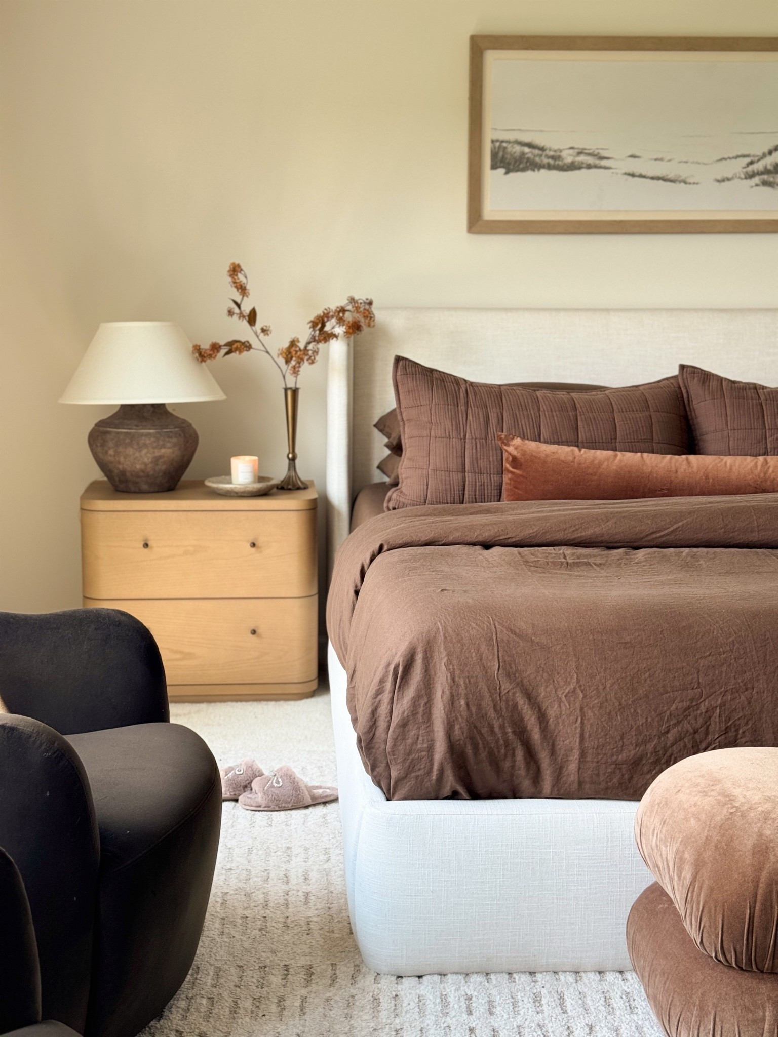 #ad bedside styling with warm cozy tones✨🧺

#wayfair #wayfairpartner @Wayfair’s Epic Fall Sale ends today with up to 70% off plus free and easy delivery on orders over $35!