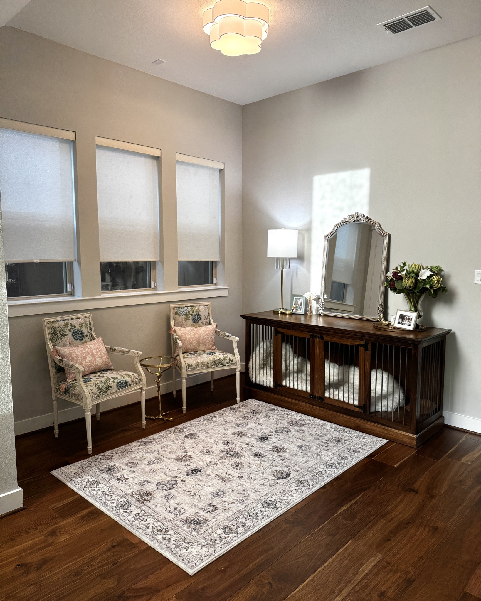 Home Decor

#everypiecefits

Foyer decor
Living room 
Pet crate
Area rug 
Custom chairs
Dining chairs
Home decorations 
Interior design
Accent mirror 
Accent rug 

#LTKHome #LTKSaleAlert