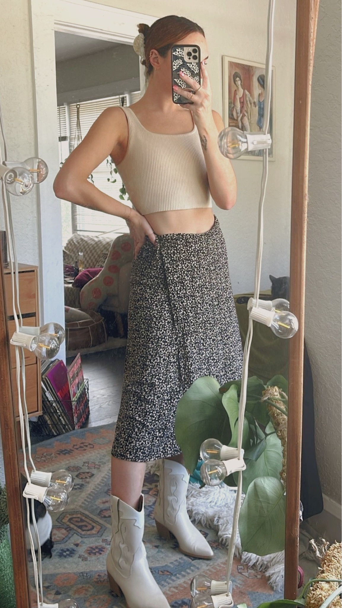 Cowgirl vibes for this rainy Sunday brunch 🤠

Cowgirl, coastal cowgirl, cowboy boots, clean girl 

#LTKunder100 #LTKunder50 #LTKFind