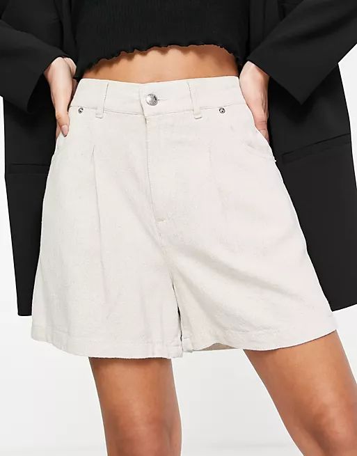 ASOS DESIGN Petite dad shorts in oatmeal linen | ASOS (Global)