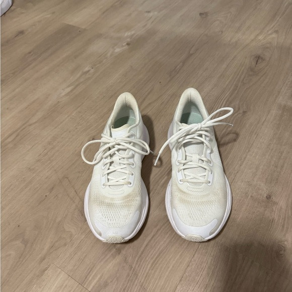 Lululemon BlissfFeel Running Sneaker | Poshmark
