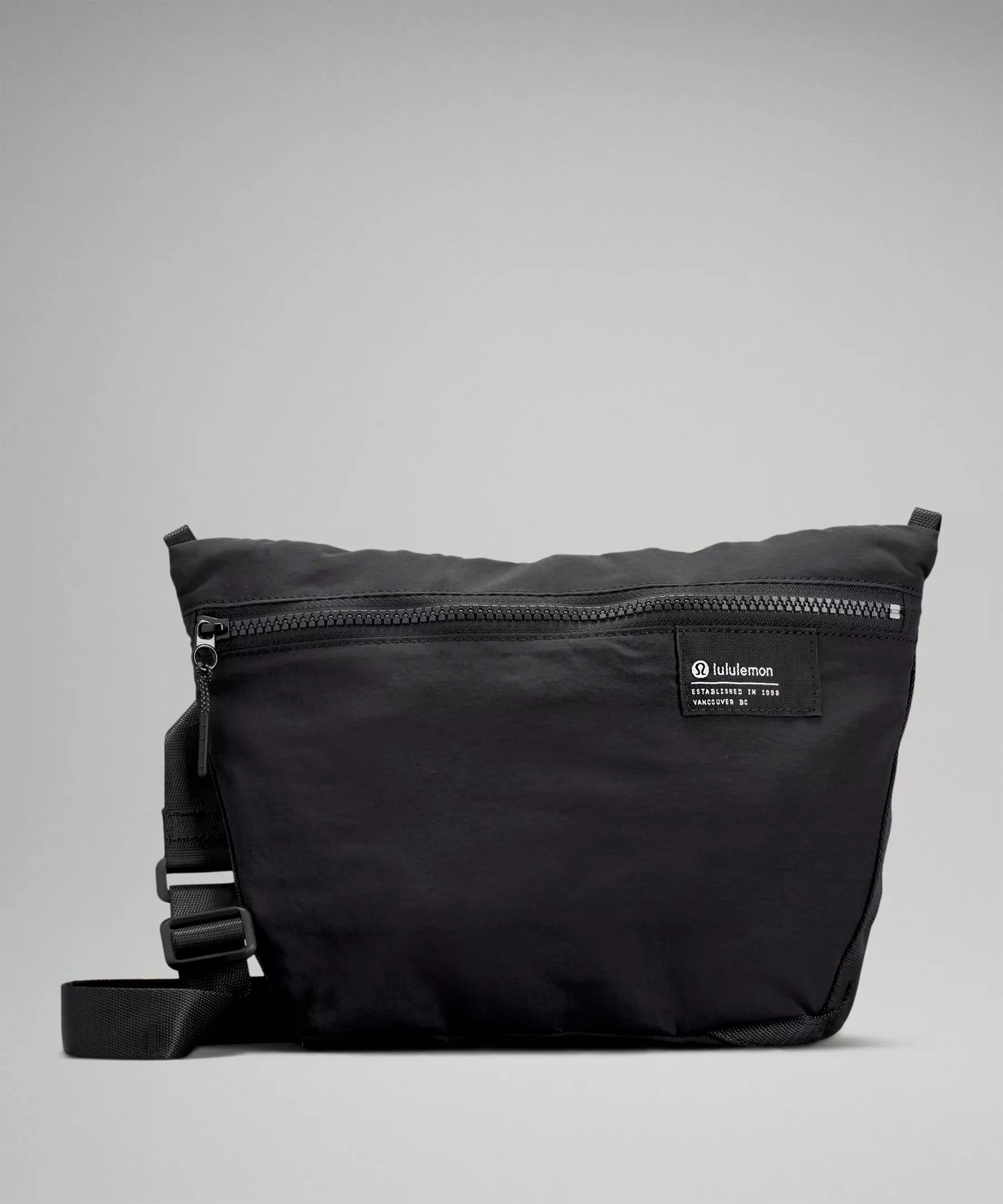 Clean Lines Crossbody Bag | Lululemon (US)