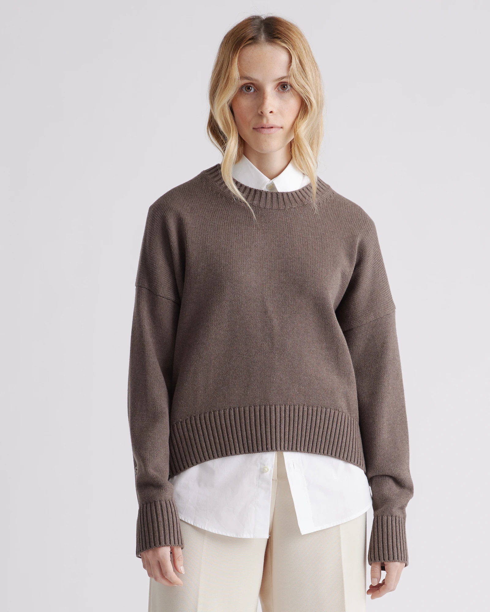 Quince | Women's Boyfriend Crewneck Sweater in Charcoal, Size Large, Organic Cotton | Quince