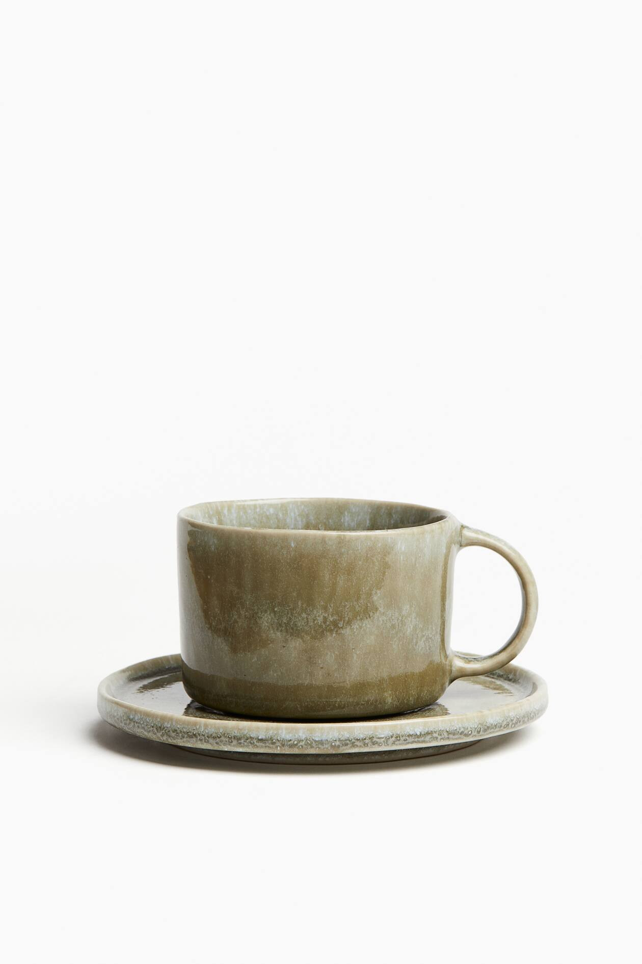 Reactive-glaze mug and saucer | H&M (UK, MY, IN, SG, PH, TW, HK)