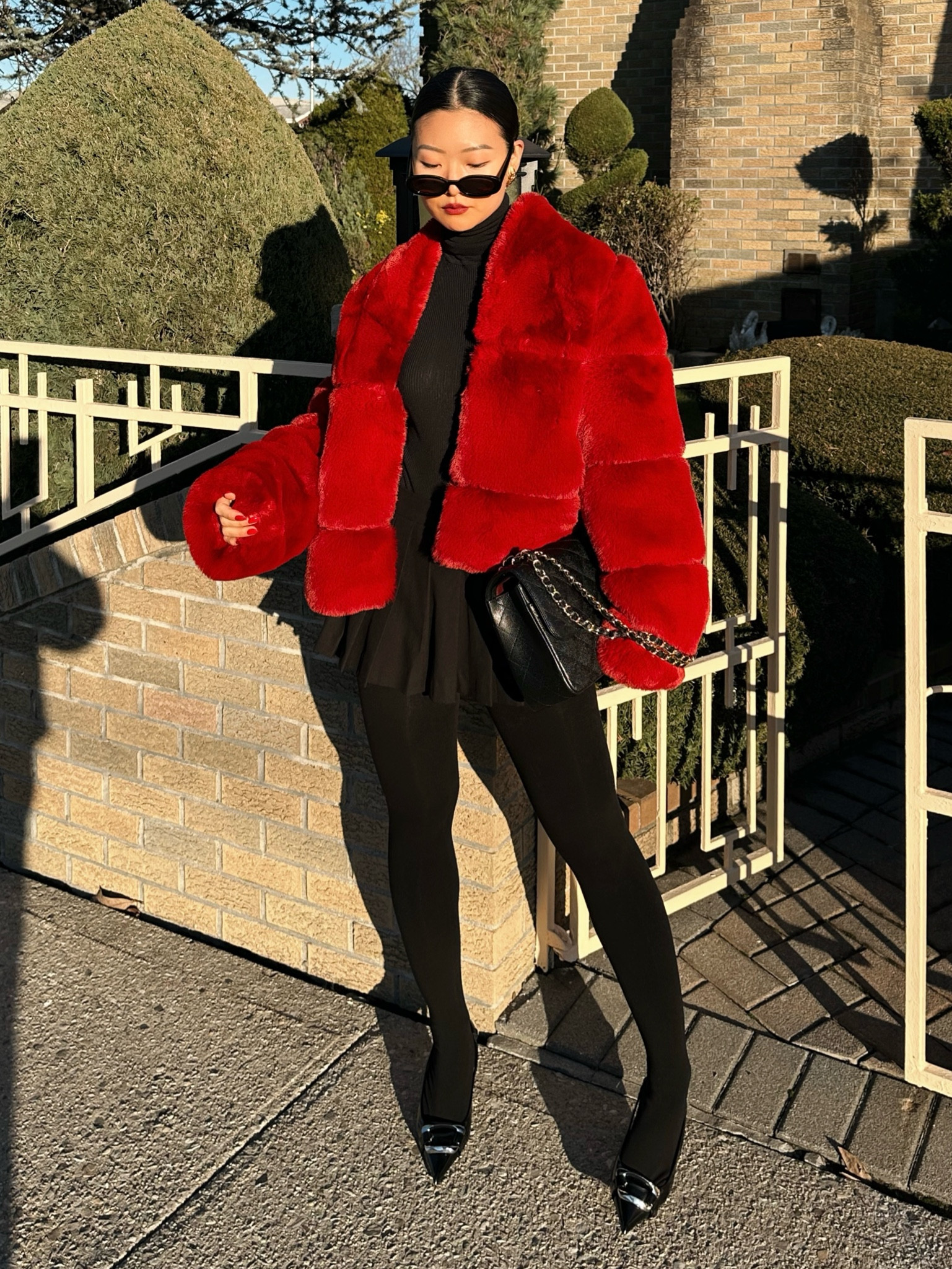 Pop of red for holiday season! Loving all faux fur right now🤩♥️

#LTKHoliday 

#LTKSeasonal #LTKStyleTip