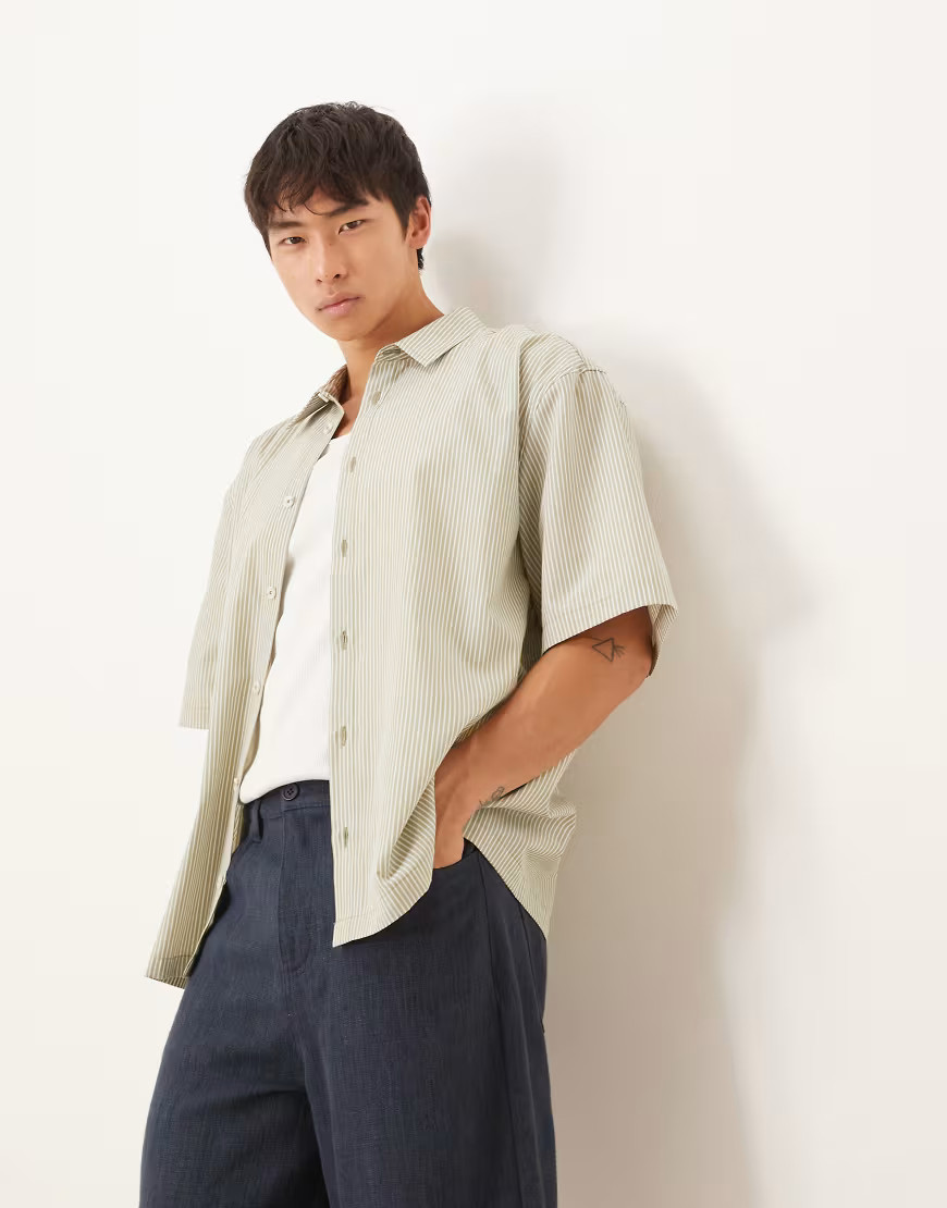 ASOS DESIGN relaxed shirt in khaki stripe-Green | ASOS (Global)