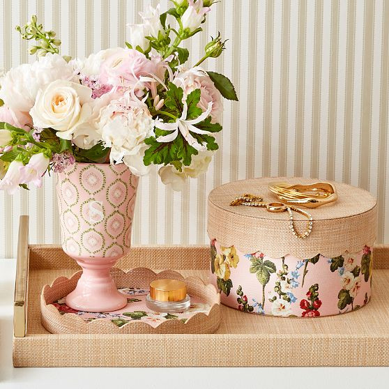 Sanderson Scalloped Raffia Box | Mark and Graham