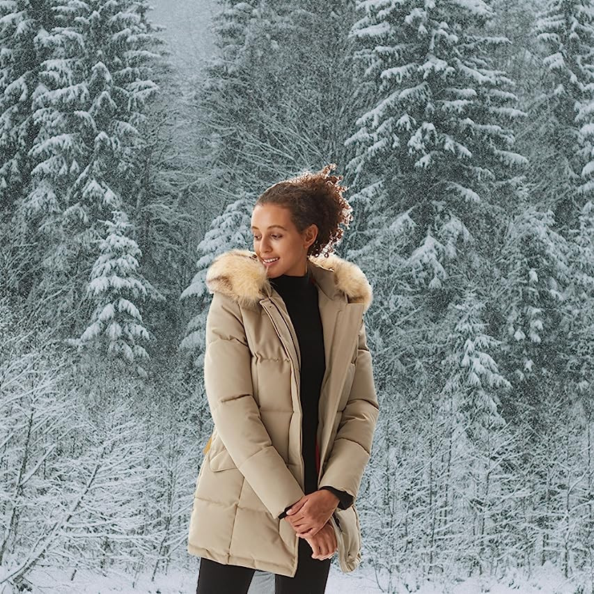 Orolay Women's Thickened Down Coat with Adjustable Hood Warm Winter Jacket | Amazon (US)