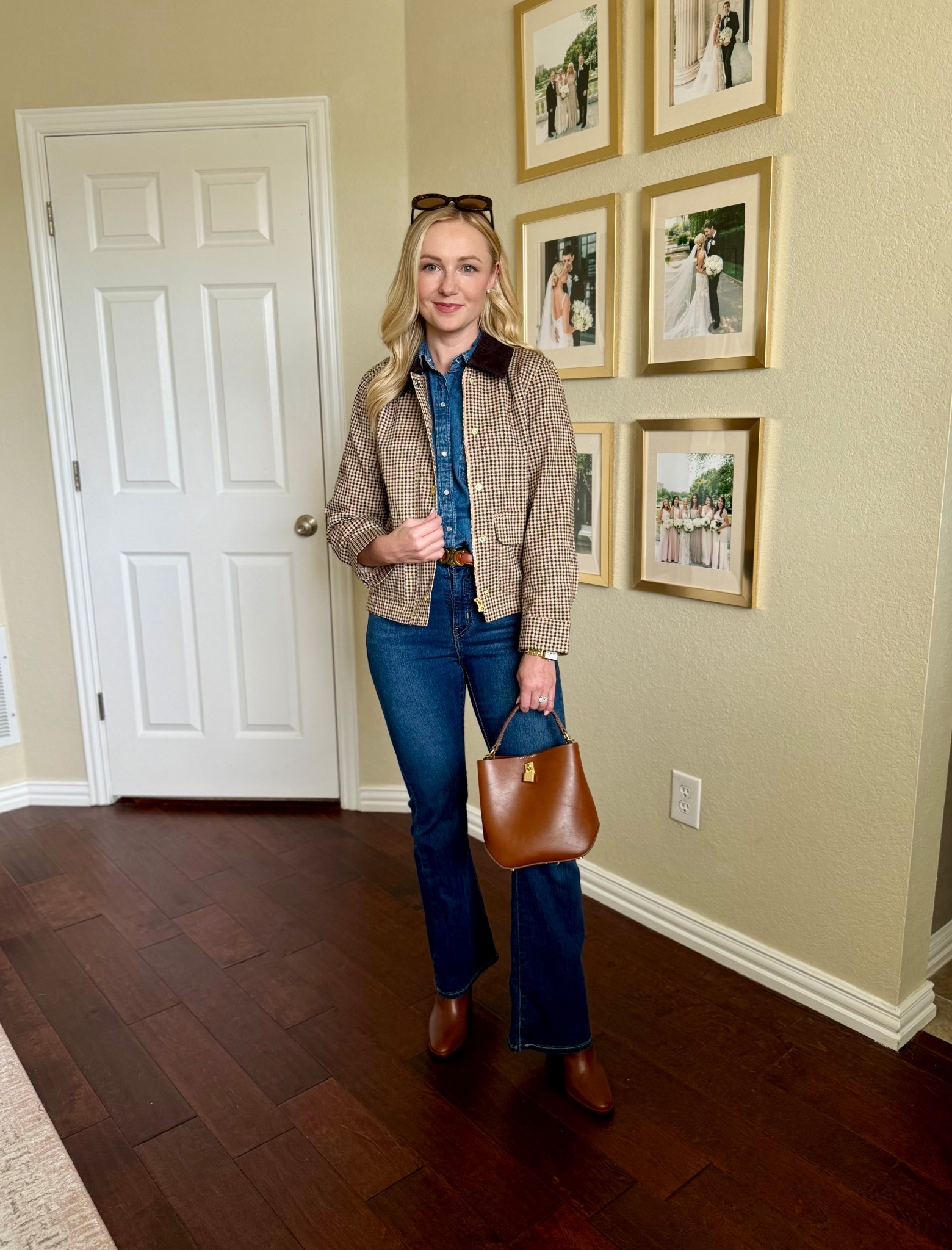 I absolutely love a chic denim on denim look. These bootcut jeans are super stretchy and SO comfortable! And I am loving this plaid barn jacket! Wearing a 26P in jeans, XS in top and XSP in jacket 

#LTKPetite #LTKSeasonal #LTKStyleTip