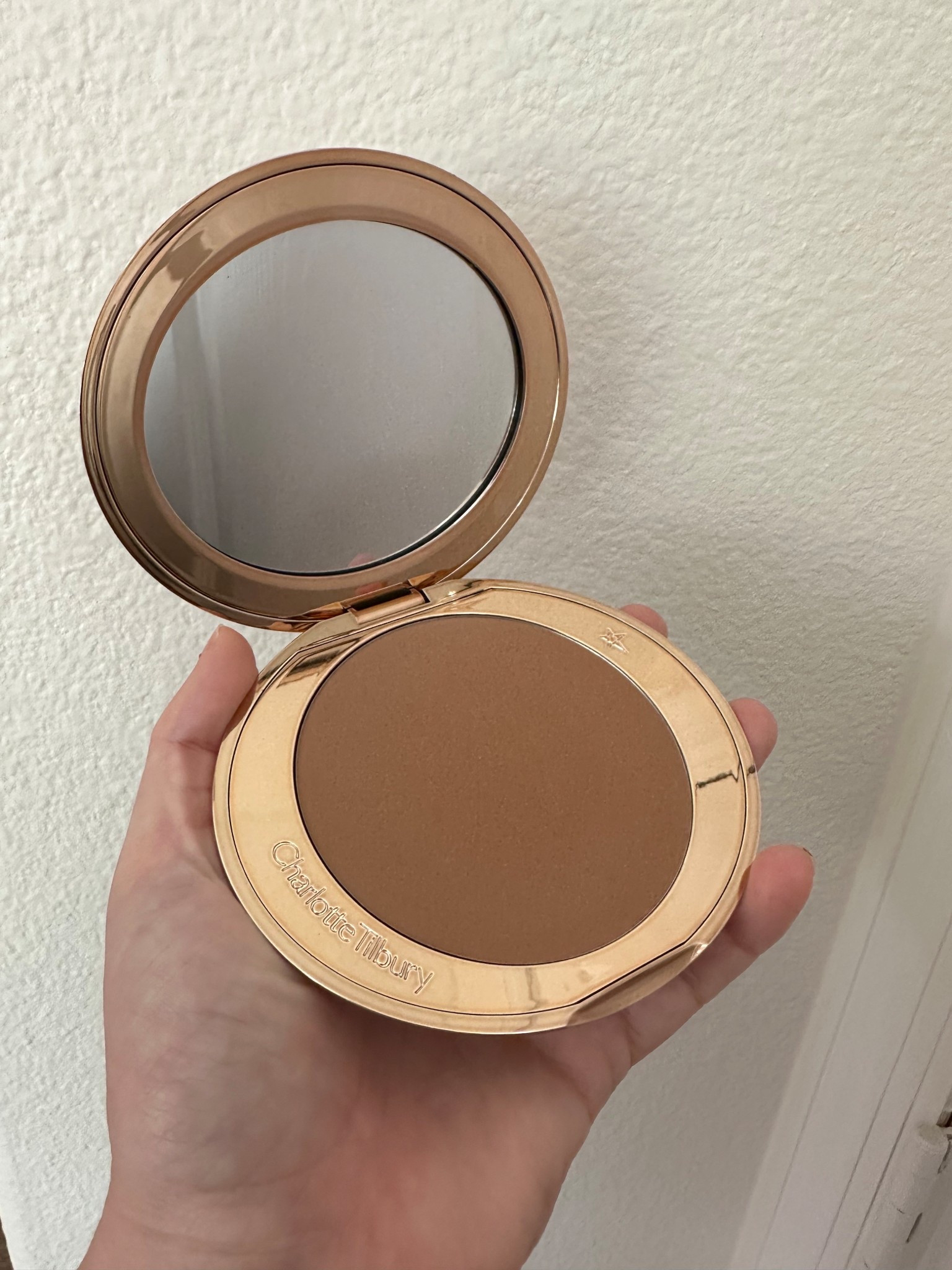 Charlotte Tilbury Bronzer Powder  

#LTKBeauty #LTKFindsUnder100 #LTKFindsUnder50