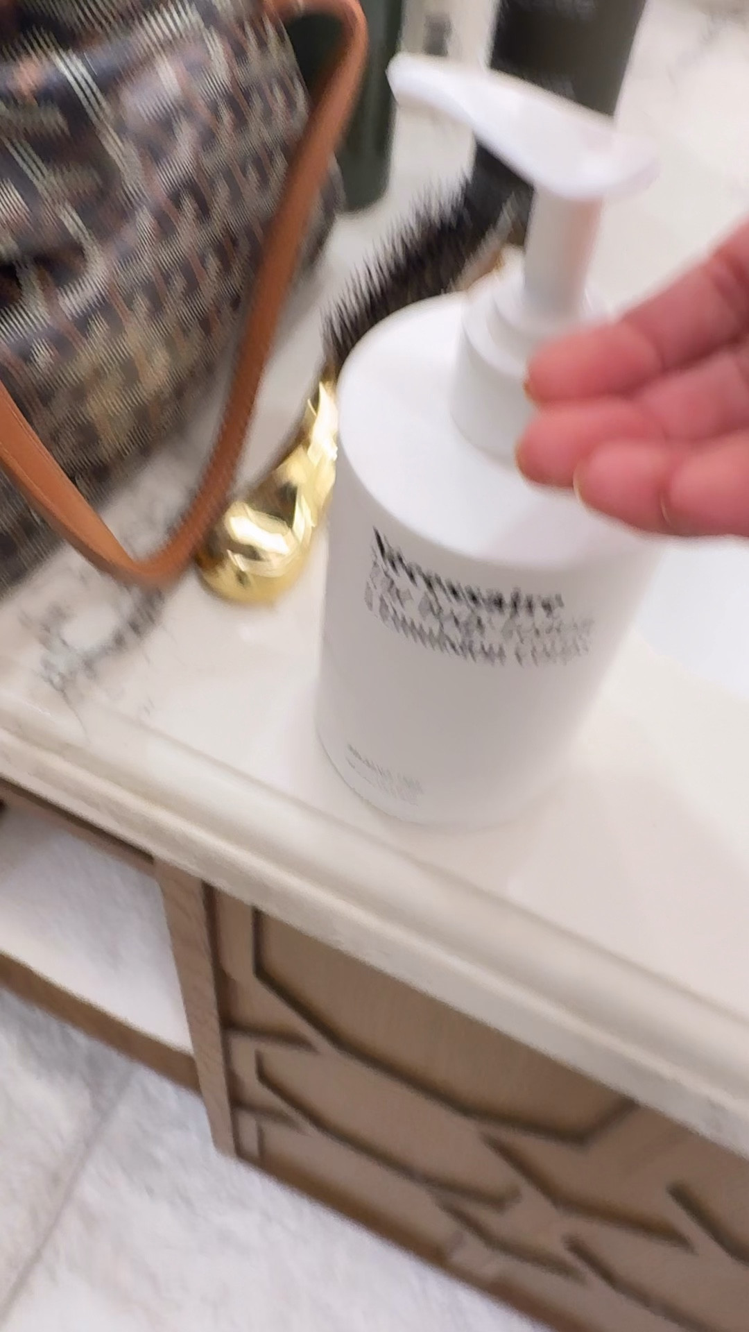 One  the best body lotions, I’ve tried this year! 💎

#LTKTravel #LTKBeauty #LTKdayinmylife