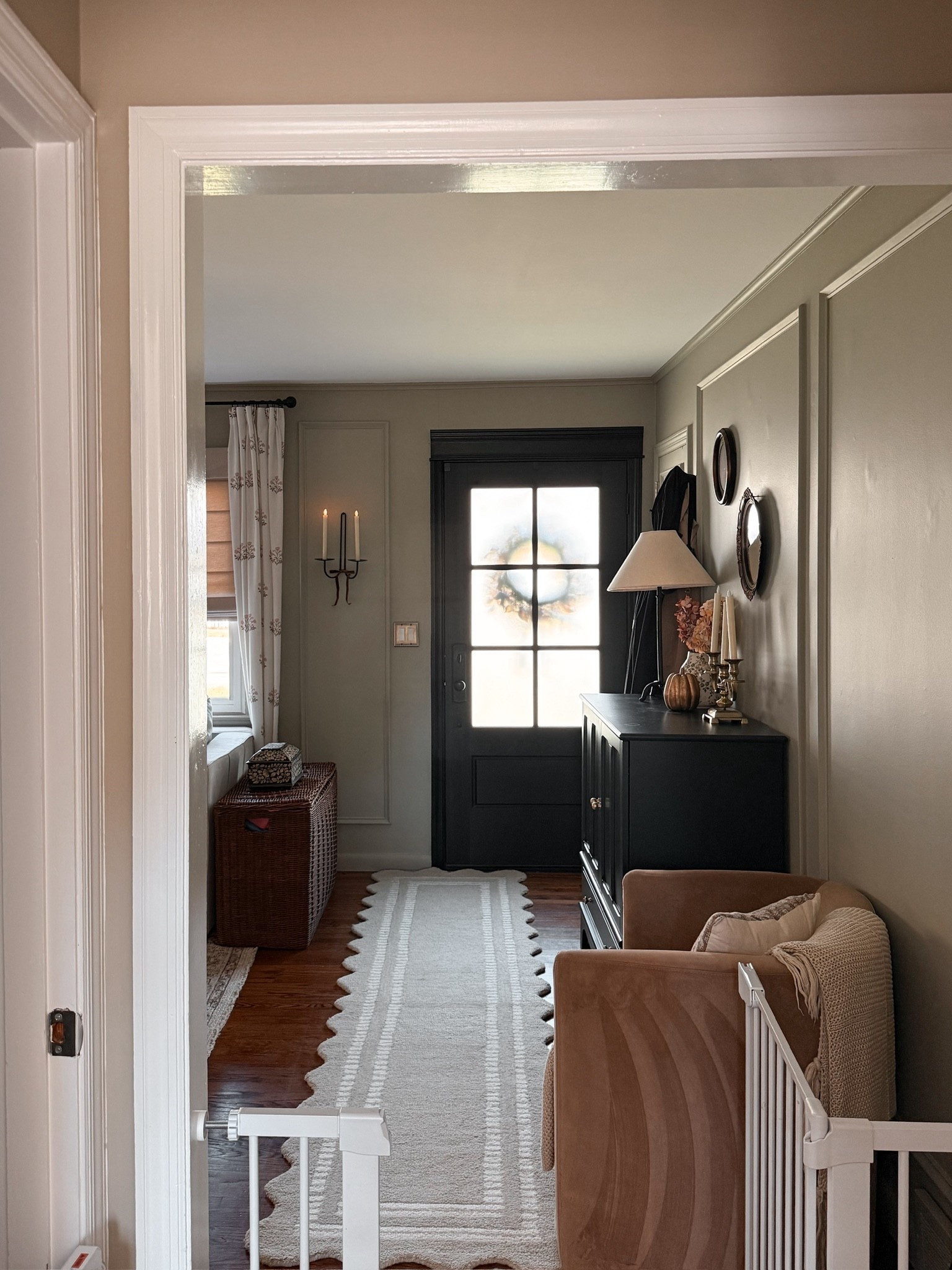 entryway views 

#LTKSeasonal #LTKHome