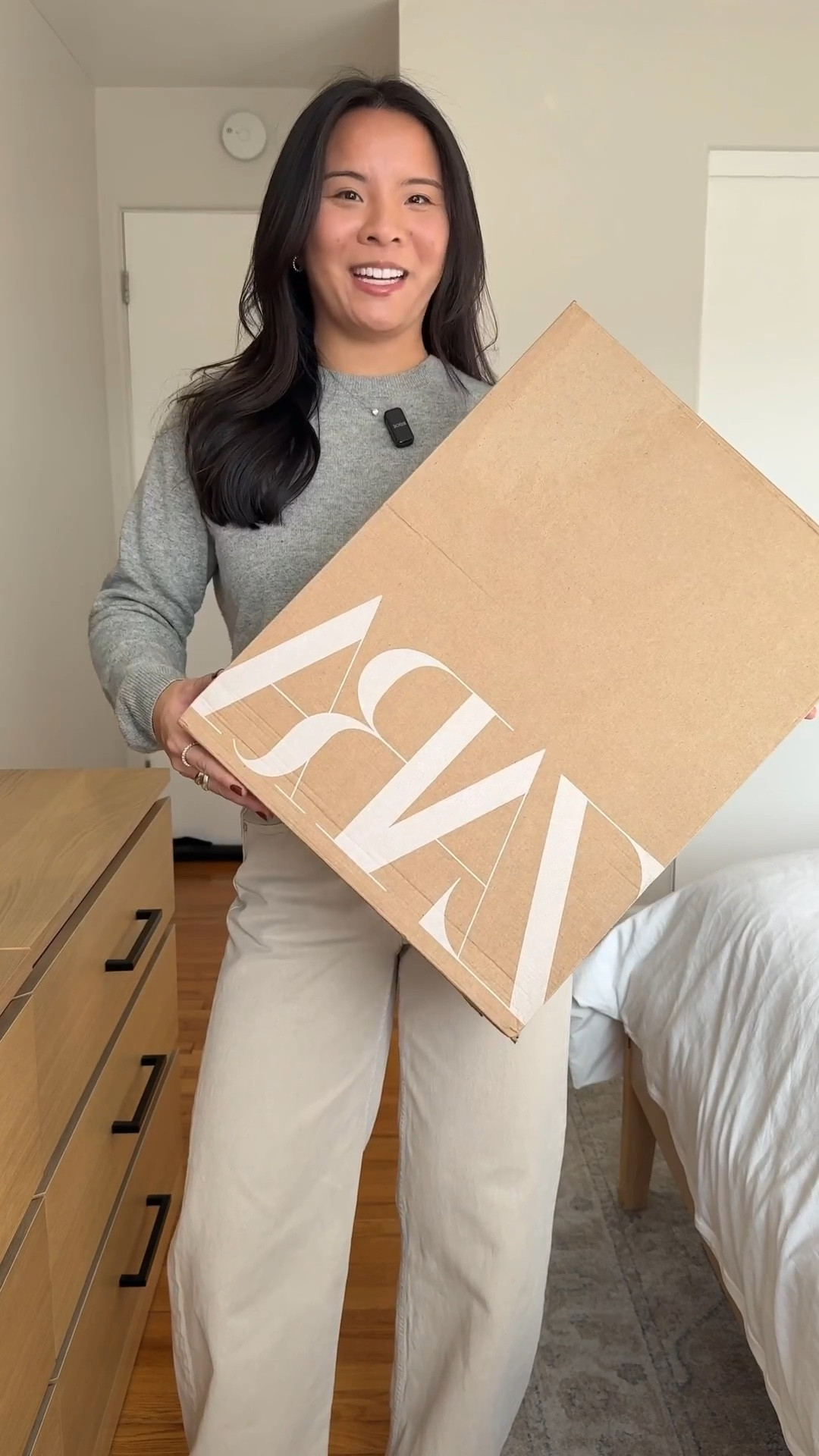 Jacket and top are both size medium
Jeans are old agolde