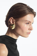 MISMATCHED ORGANIC-SHAPED EARRINGS | COS (EU)