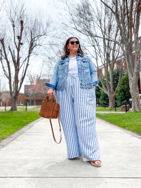 These plus size wide leg linen blend pants are SO comfy and under $30! I picked them up in a few colors and I’m in love! Perfect for a plus size vacation outfit or styled as plus size workwear - would be so great for teacher outfits! Wearing the 3X with plenty of room. 

#LTKunder50 #LTKcurves #LTKFind