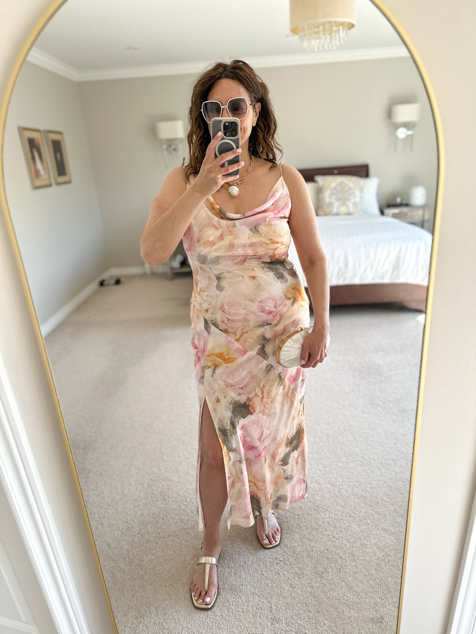 Sea shells and pastels for summer 🐚🌸
Wearing a Large in the dress and had the straps taken up at my cleaners.

#LTKsummer #LTKdresses #LTKmidsize