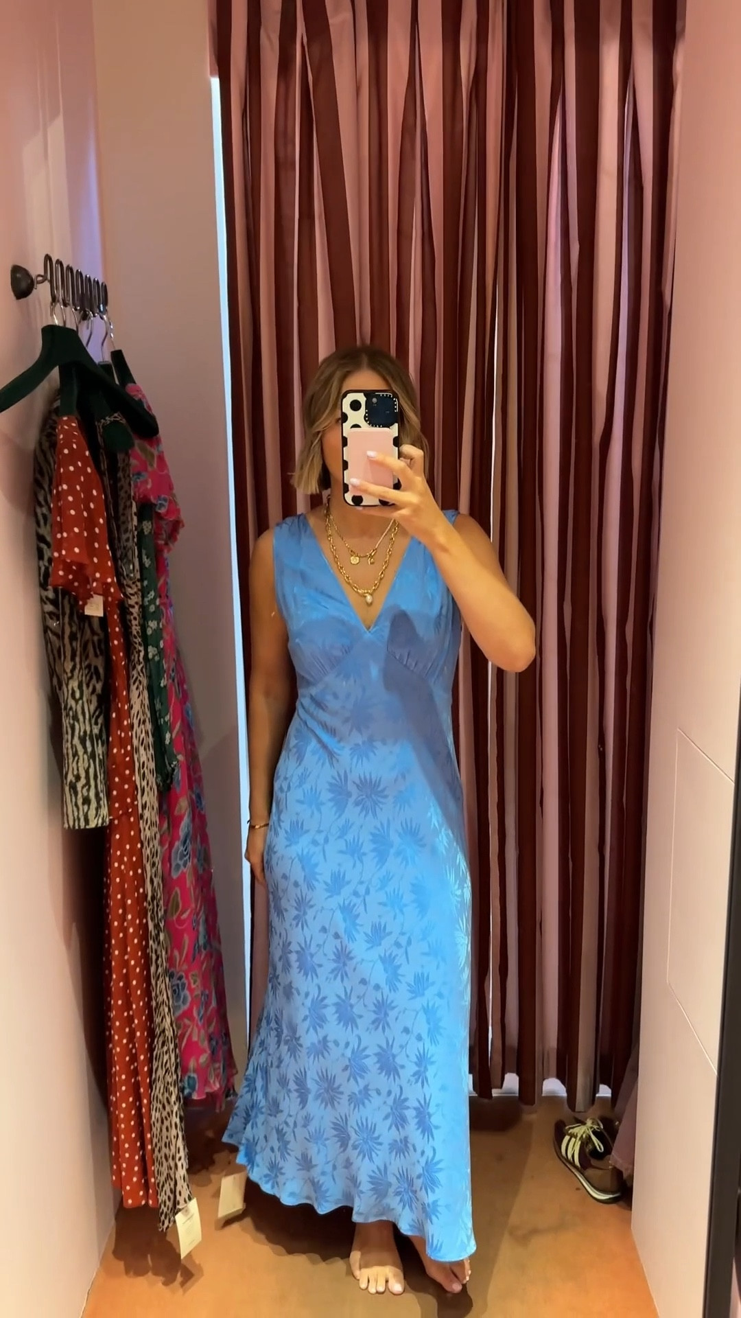 Rixo dresses and jacket! Perfect occasion wear, wedding guest dresses etc I was in LOVE! Wearing a 10 in everything 



#LTKeurope #LTKuk #LTKwedding