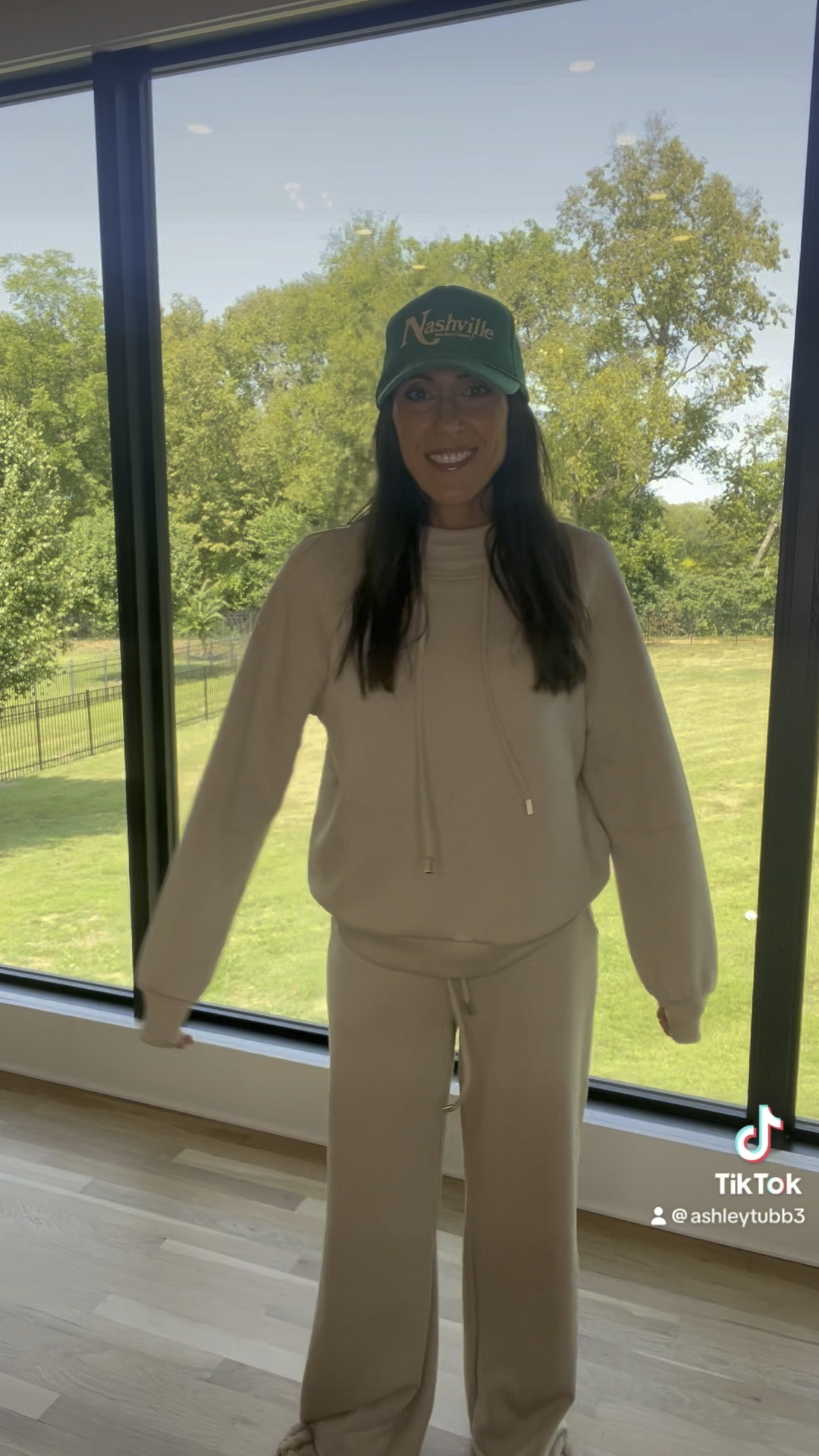 The most comfortable matching set! My Mom Fall Uniform 🙌🏼✅ Wearing a small.
#Fall2024fashion #easymomoutfit #fallmominspo #outfitinspo #momstyle #trendymom

#LTKOver40 #LTKFindsUnder50 #LTKSeasonal