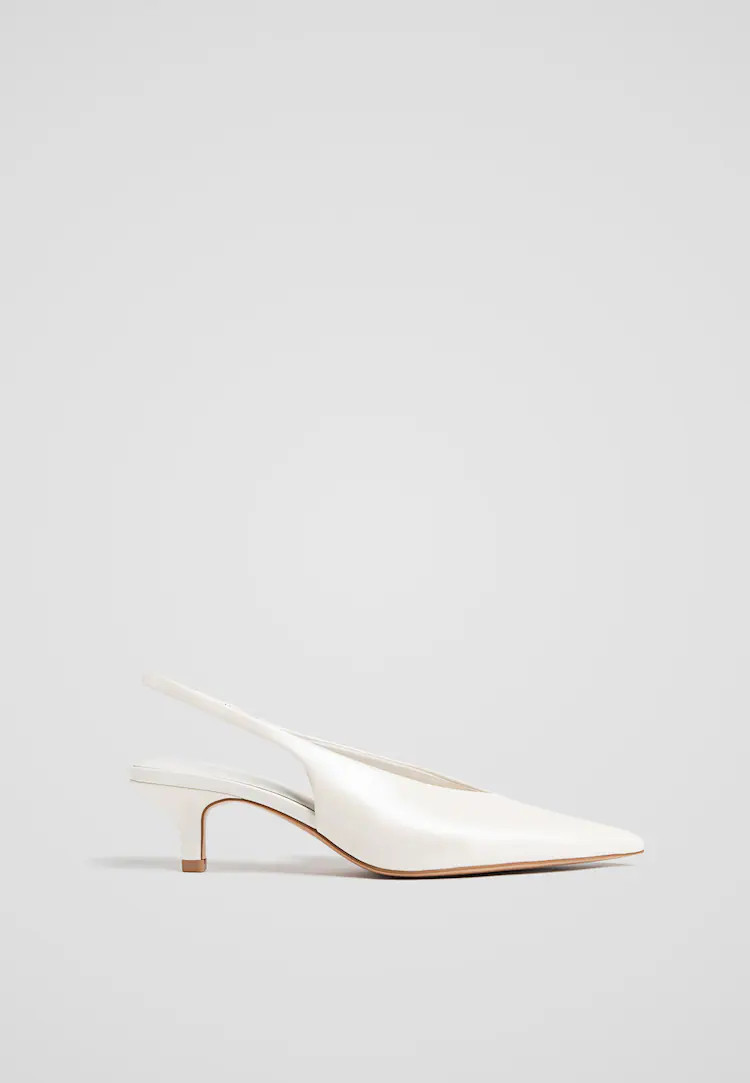 Slingback court shoes with kitten heel | Stradivarius (UK)