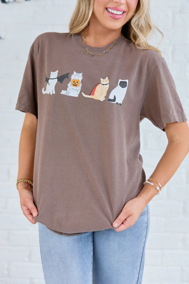 Halloween Cats Brown Graphic Tee DOORBUSTER | Pink Lily