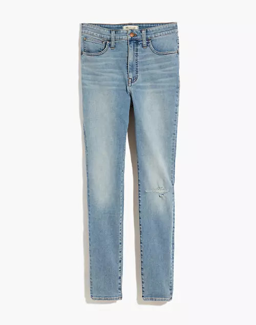 Petite Curvy Roadtripper Authentic Jeans in Benton Wash: Knee-Rip Edition | Madewell