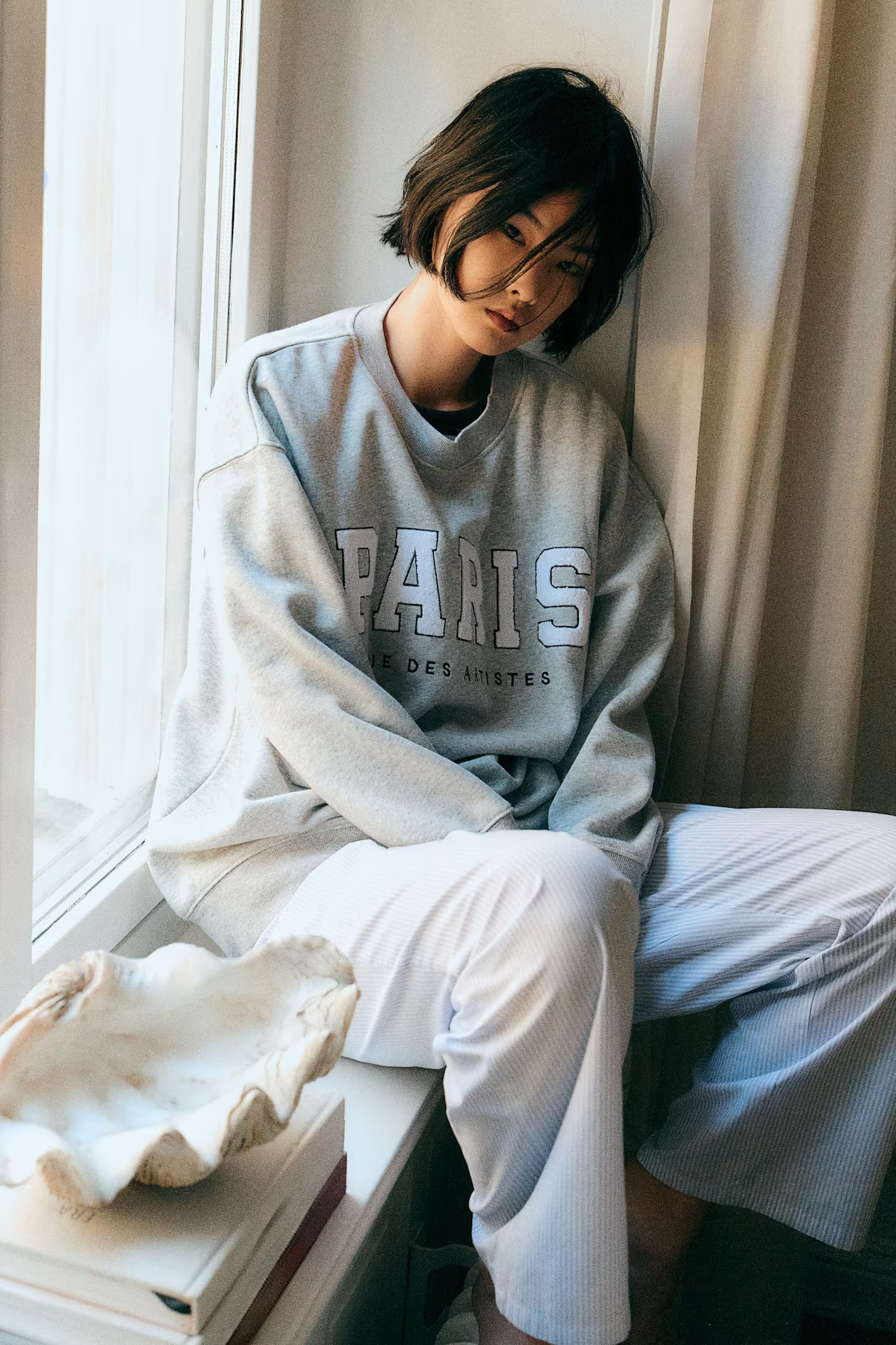 Sweatshirt mit Print - Rundausschnitt - Langarm - Hellgraumeliert/Paris - Ladies | H&M AT | H&M (DE, AT, CH, NL, FI)