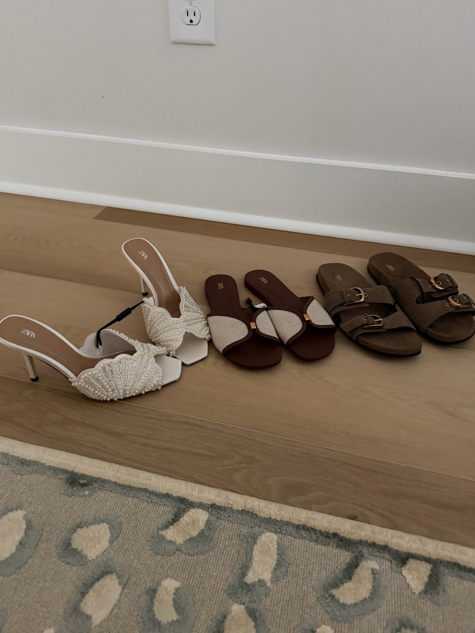 Zara shoes!!

#LTKootd #LTKdayinmylife #LTKTravel