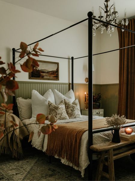 Fall decor, fall bedroom, vintage bedroom 

#LTKhome