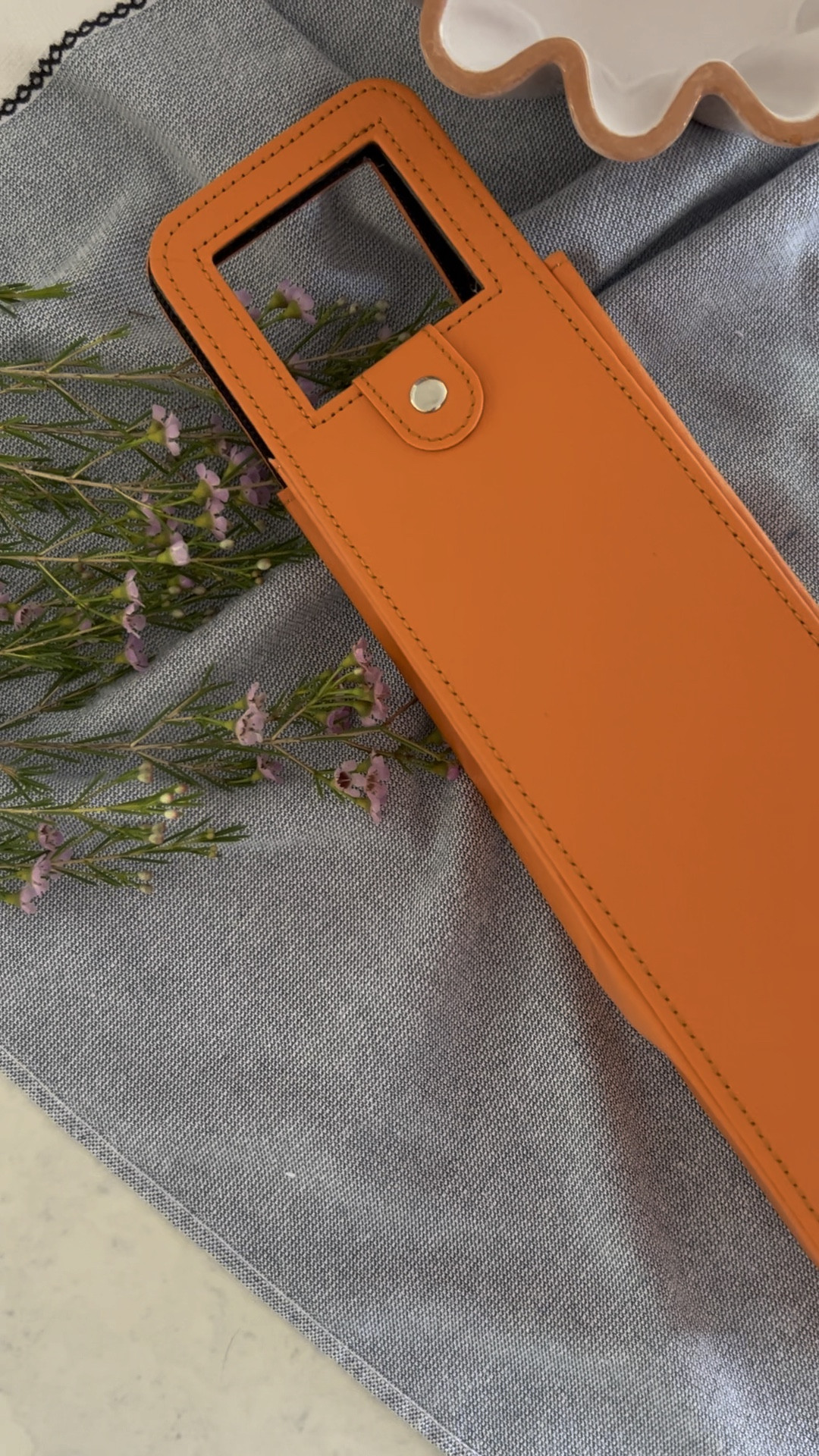 Amazon accessories, hostess gifts, gift, night out, dinner, wine bag, orange gift bag, leather bag, gift guide

#LTKunder50 #LTKFind